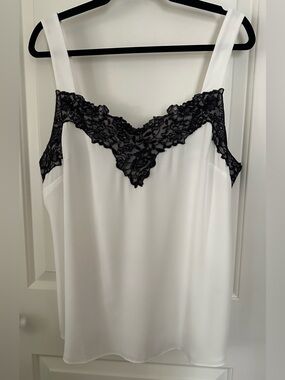 WHBM White Black Lace Camisole XL Sleeveless Shell Top Elegant